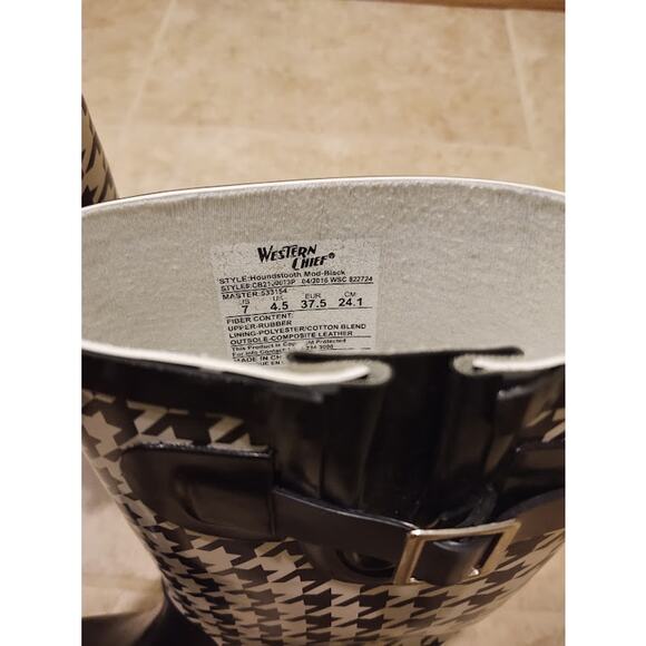 Women's Rubber Rain Boots, Size 7 - Picture 3 of 6